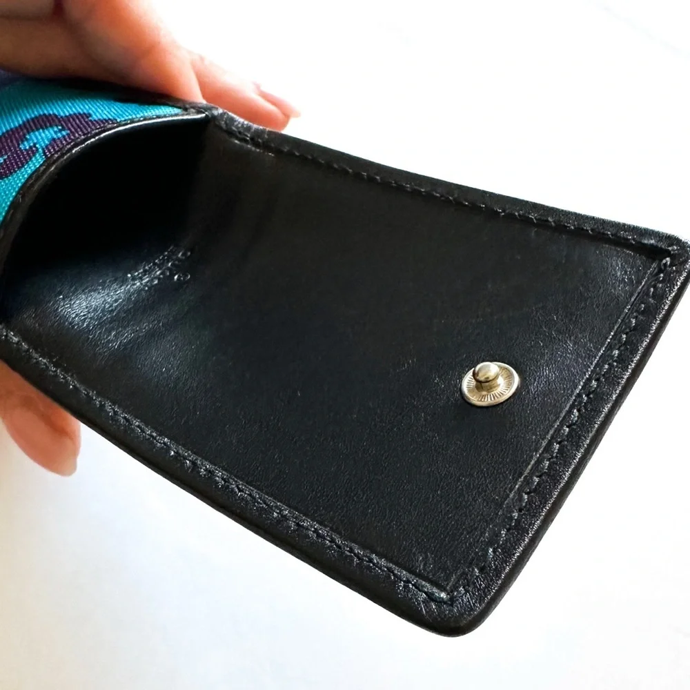 Tom Ford  Gucci Turquoise Print Logo  Condom Wallet Holder Collector’s Piece HTF